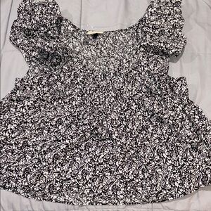 Black and White Floral Top